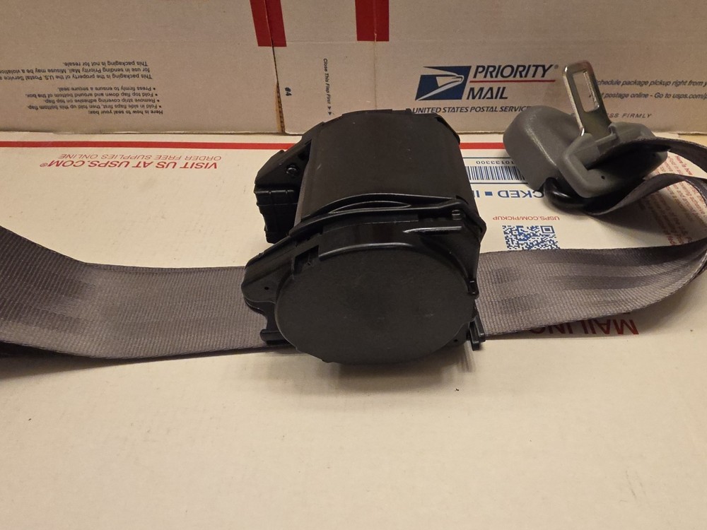 Retractable Seat Belt Replacement 43321B Universal Black JD-A301