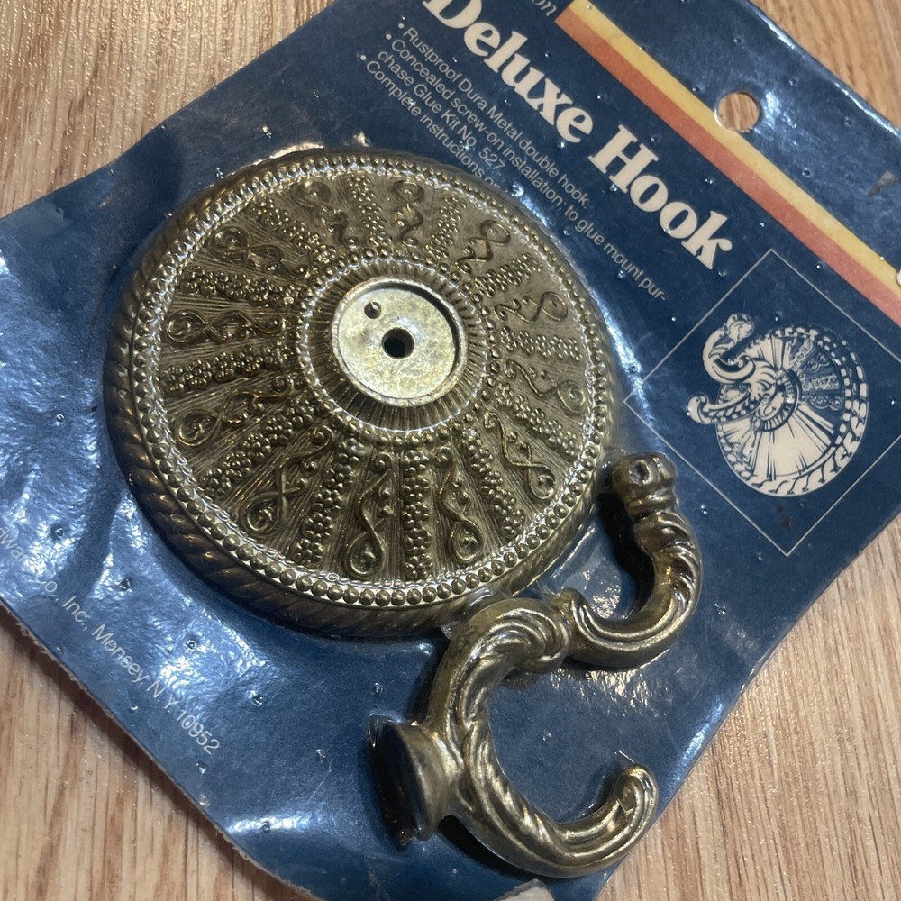 Hook & Candle Holders Amtec & Melard