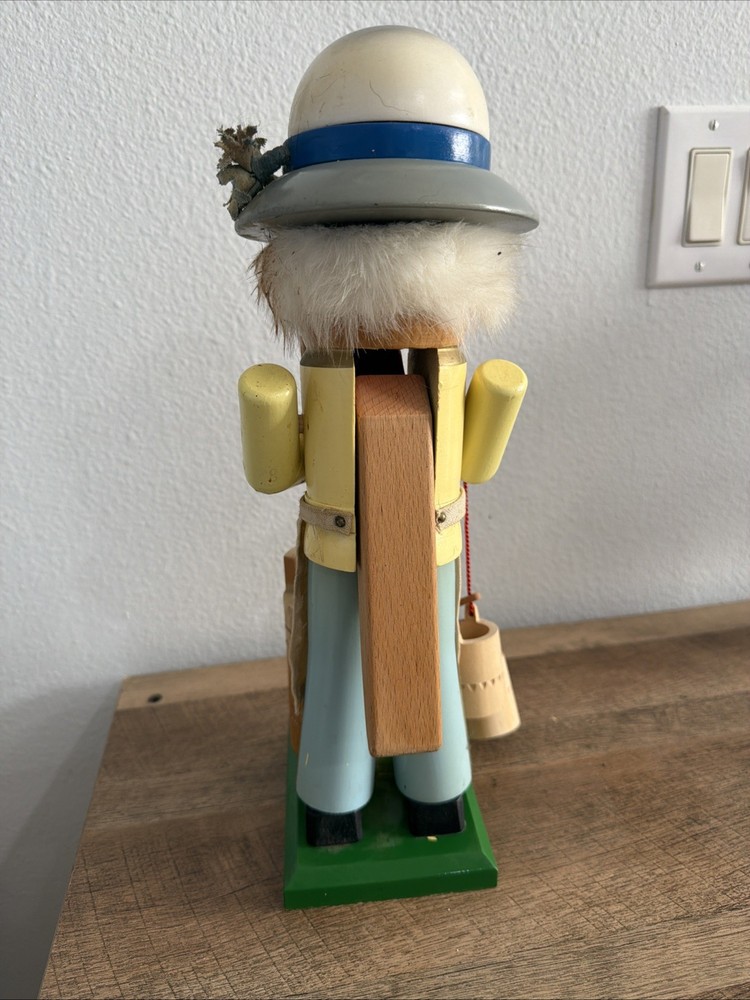 Steinbach - Dairy Farmer - 15" German Christmas Nutcracker No Box