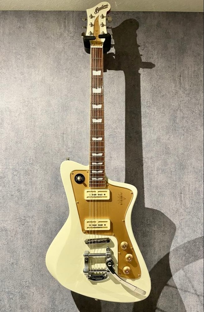 Baum Guitars Wingman