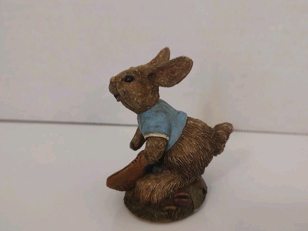 Tim Wolfe Sculpture rabbit baseball "Morgan" Rabbit New with box