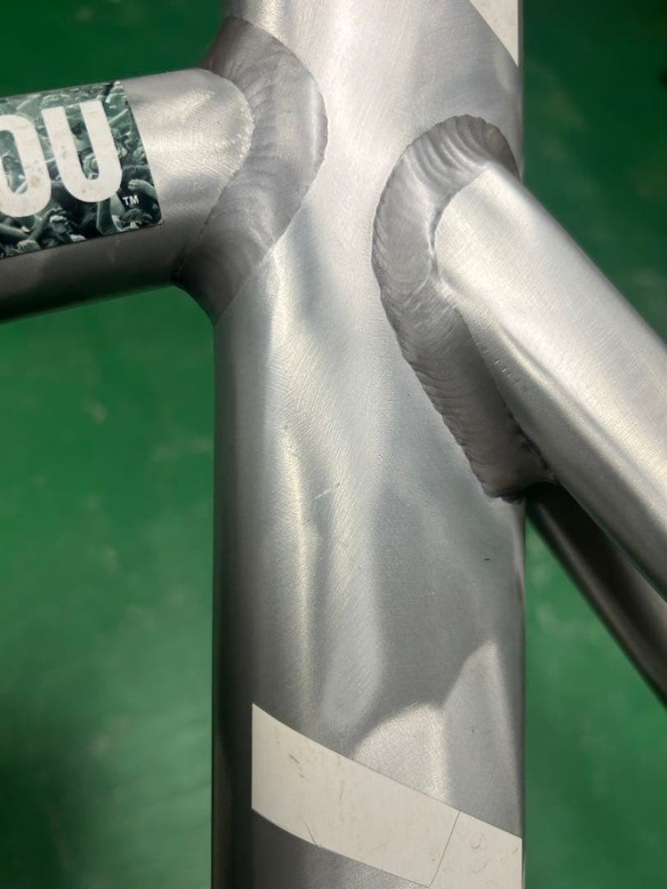 AFFINITY CYCLESKISSENA Lsize (raw)