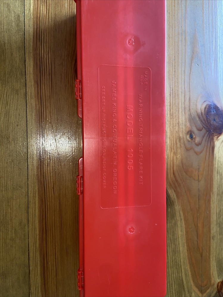 Warning Triangle Flare Kit