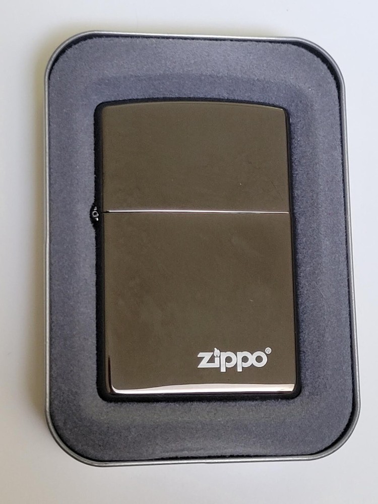 ZIPPO BLACK ICE 2002 LIGHTER