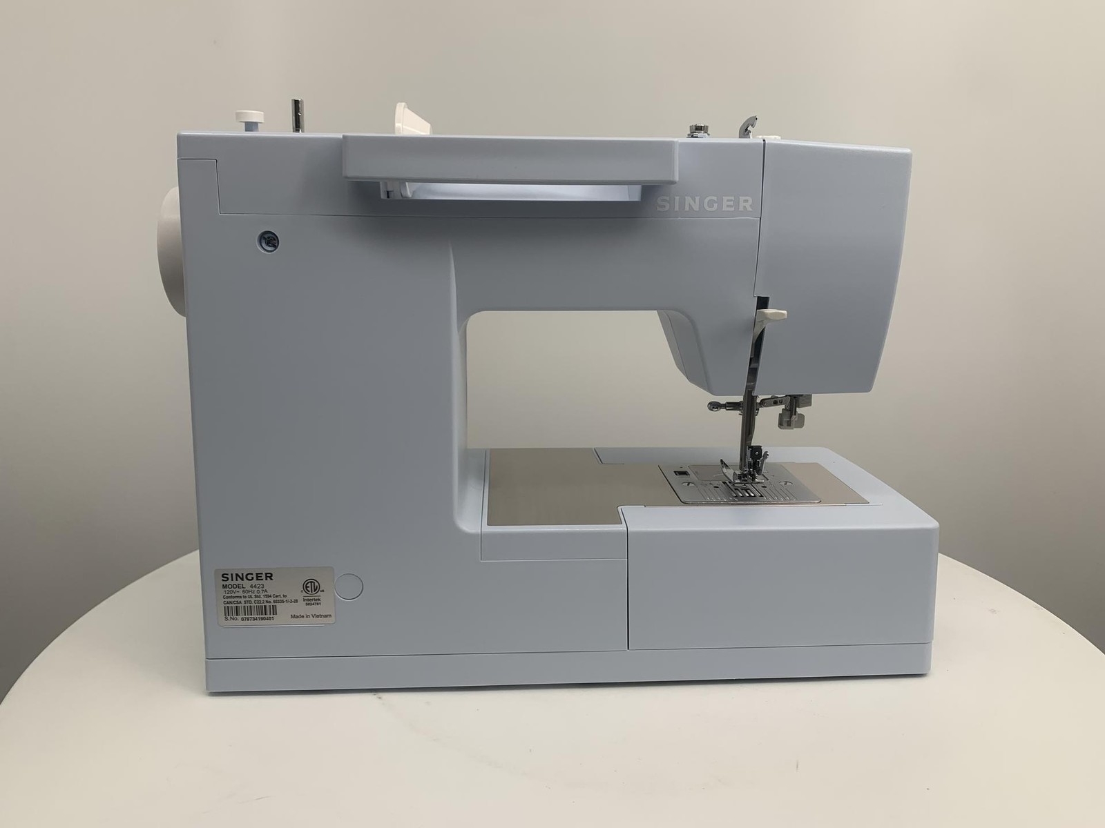 SINGER Heavy Duty 4423 Meltwater Blue High Speed Sewing Machine