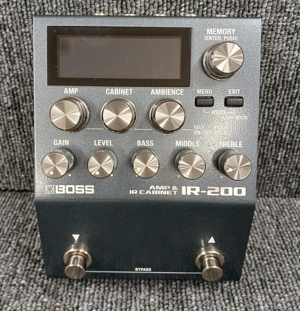 BOSS IR-200 Simulator
