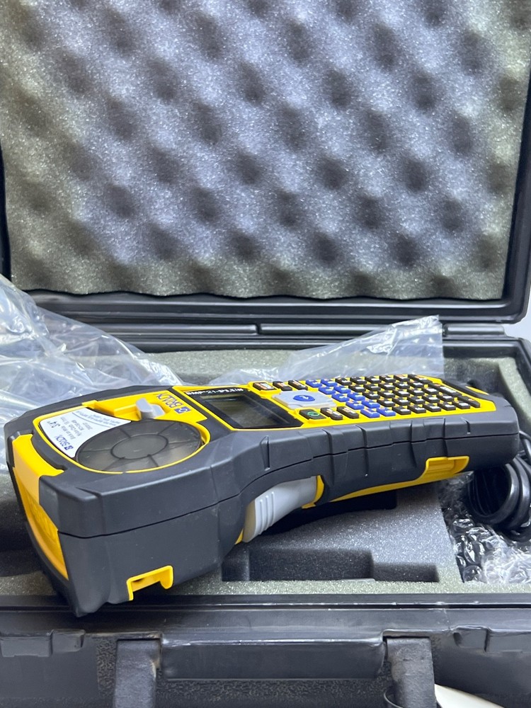 Brady BMP21-PLUS Lable Printer