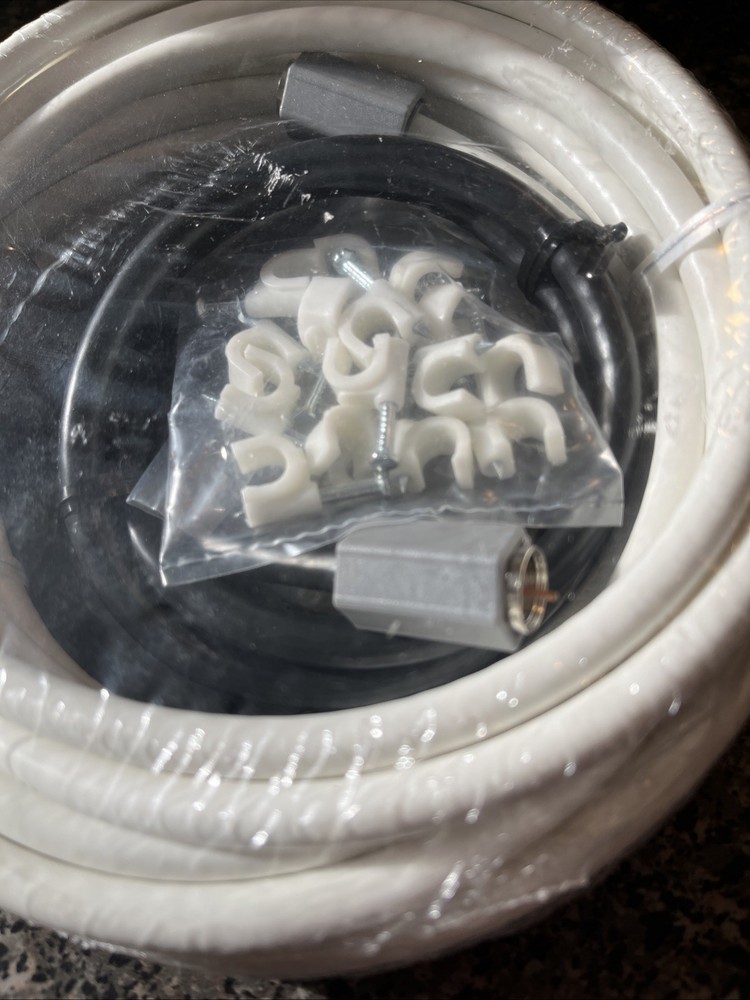 ANTRONIX Broadband Engineering Install Kit- 2 Coaxial Cable /2 Way Splitter