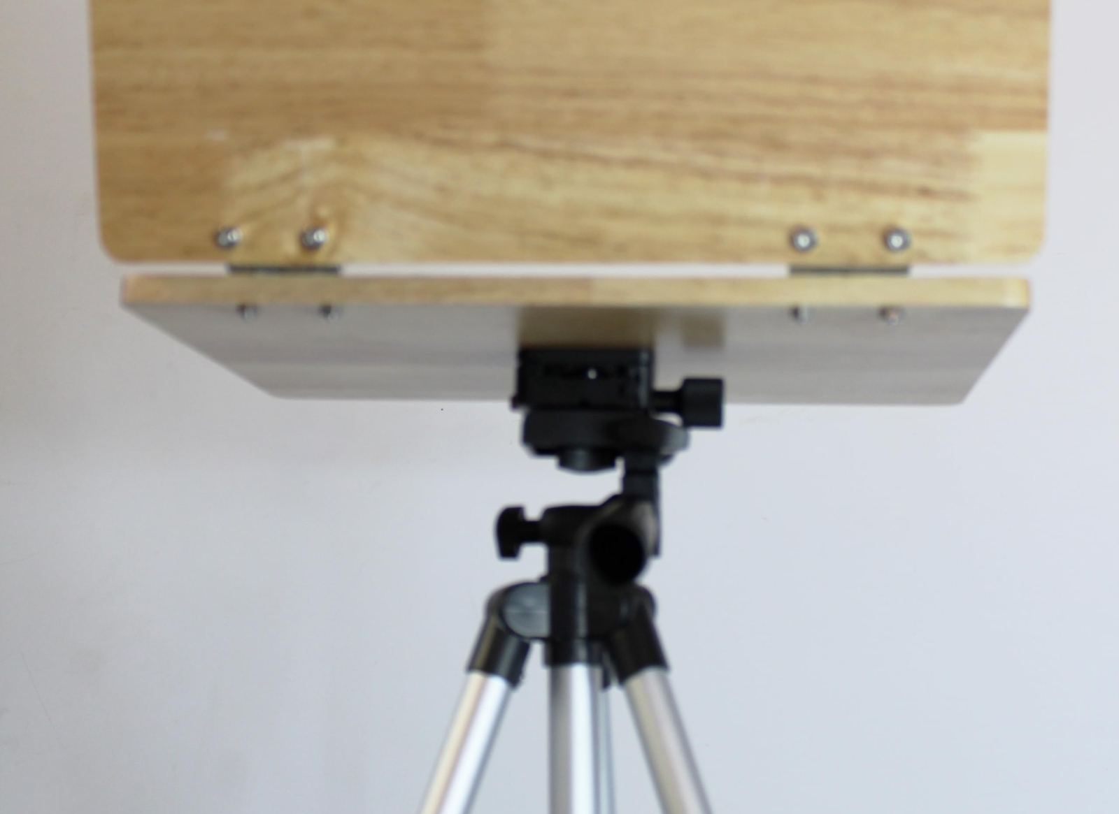 Magnetic Sketch Easel Plein air Easel Plein air watercolorist Camera Tripod