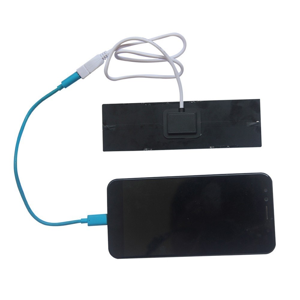 Innovative 2W Portable Solar Charger Compatible with Small Electronics