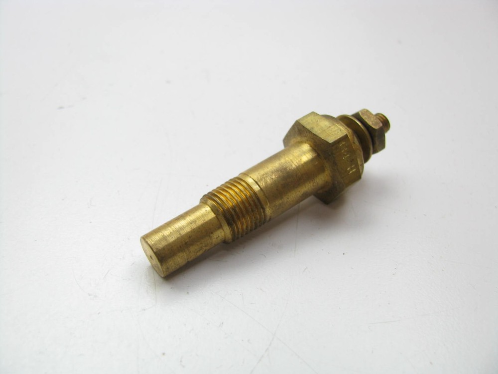 Standard Motor Products TS-131 Coolant Temperature Sensor Sender Switch