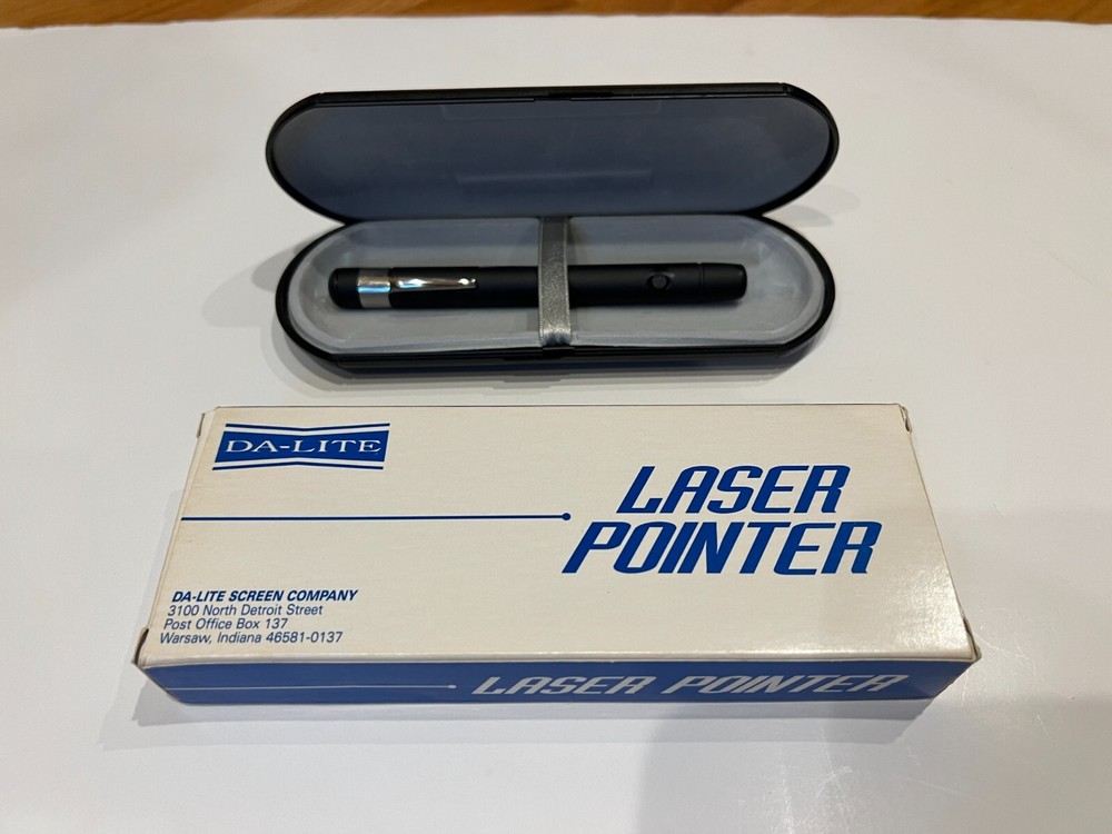 Da-Lite 75837 Red Laser Pointer Pen (2 AA batteries) - New