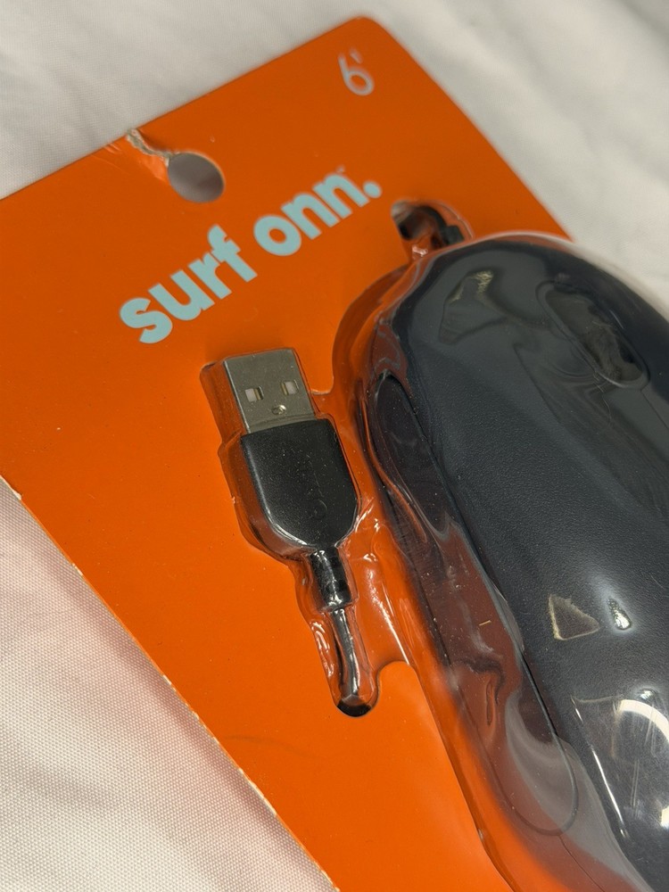 Surf ONN Optical Mouse Wired USB Scroll Wheel 3 Button Grey 6' Plug and Play