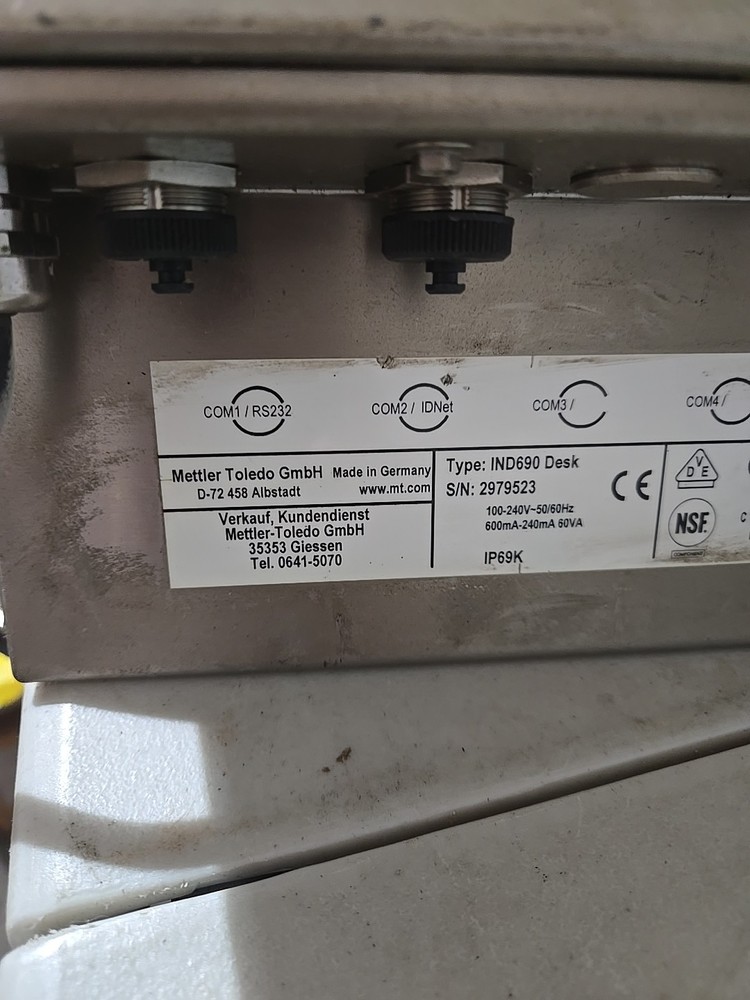 METTLER TOLEDO CONTROLLER IND690 DESK NEW
