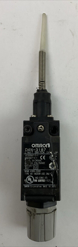 OMRON D4N-3187 LIMIT SWITCH