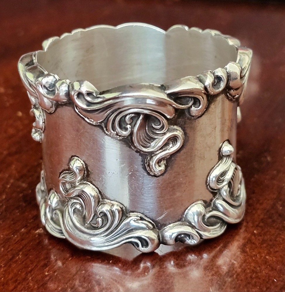 STERLING SILVER LARGE NAPKIN RING ~ ROCOCO ~"CHARLES HAVENS" SCRIPT
