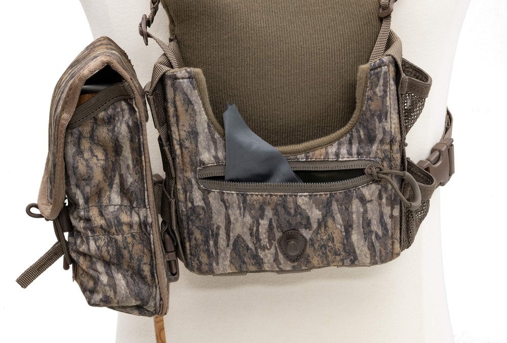 Vantage Binocular Harness Featuring Nonmetallic Secure Fit Straps Removable Box