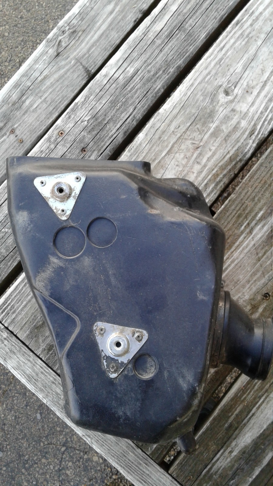 1977 1978 SUZUKI RM125 AIRBOX ASSY  13700-41313  VINTAGE AHRMA