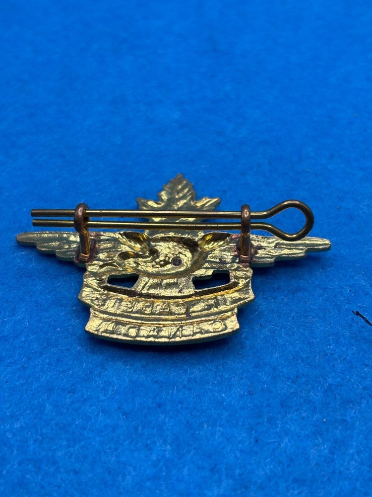 Air Cadet Cap badge first pattern (001)