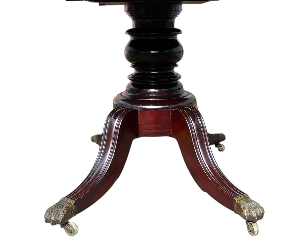 Antique Boston Mahogany Classical Drop Leaf Dining Table