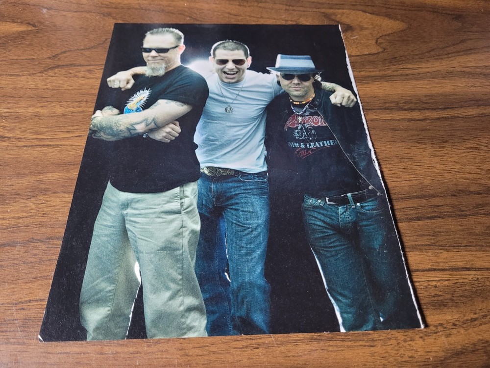Avenged Sevenfold Metallica 2010 Revolver Magazine 8"x11" Mini-Poster Pin-Up