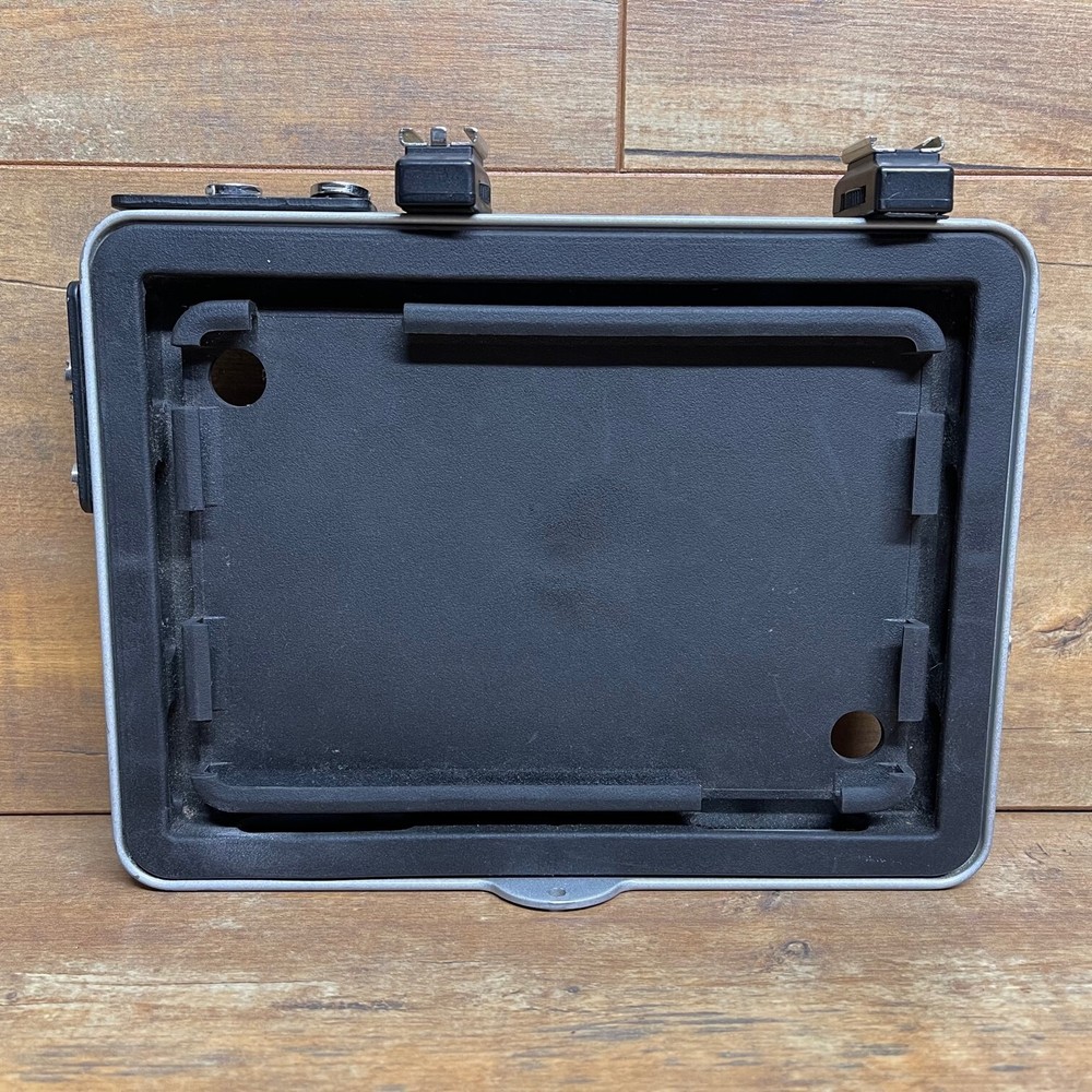 The Padcaster mini Case for Apple iPad Mini - Broadcasting Holder for streaming