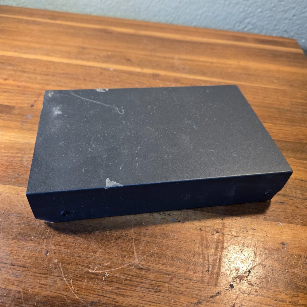 PELCO Model VS5104 4 Input Video Switcher CCTV