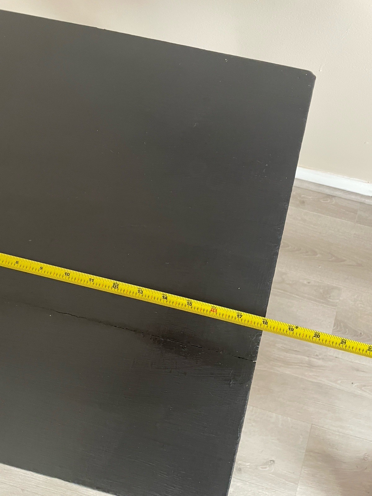 Antique Vintage Victorian Parlor Wooden Glass Ball And Claw Feet Side End Table