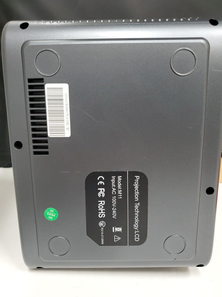 Hippus Projector Multimedia - Model M11 (Black)