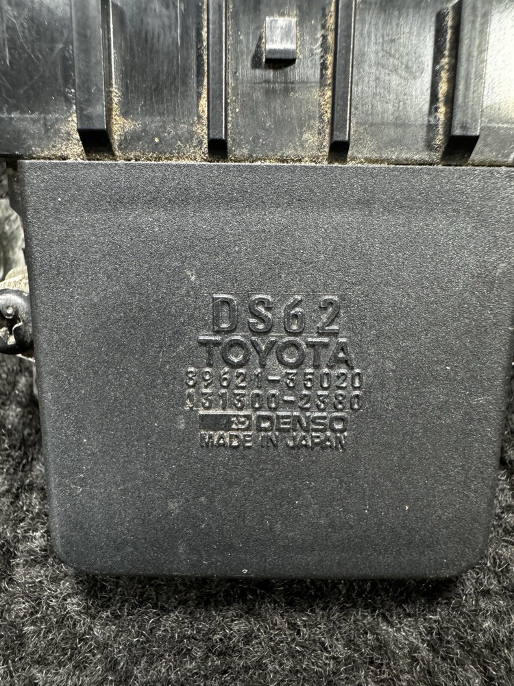 2000 Toyota 4runner Limited 3.4 V6 Ignition Control Module Ignitor OEM