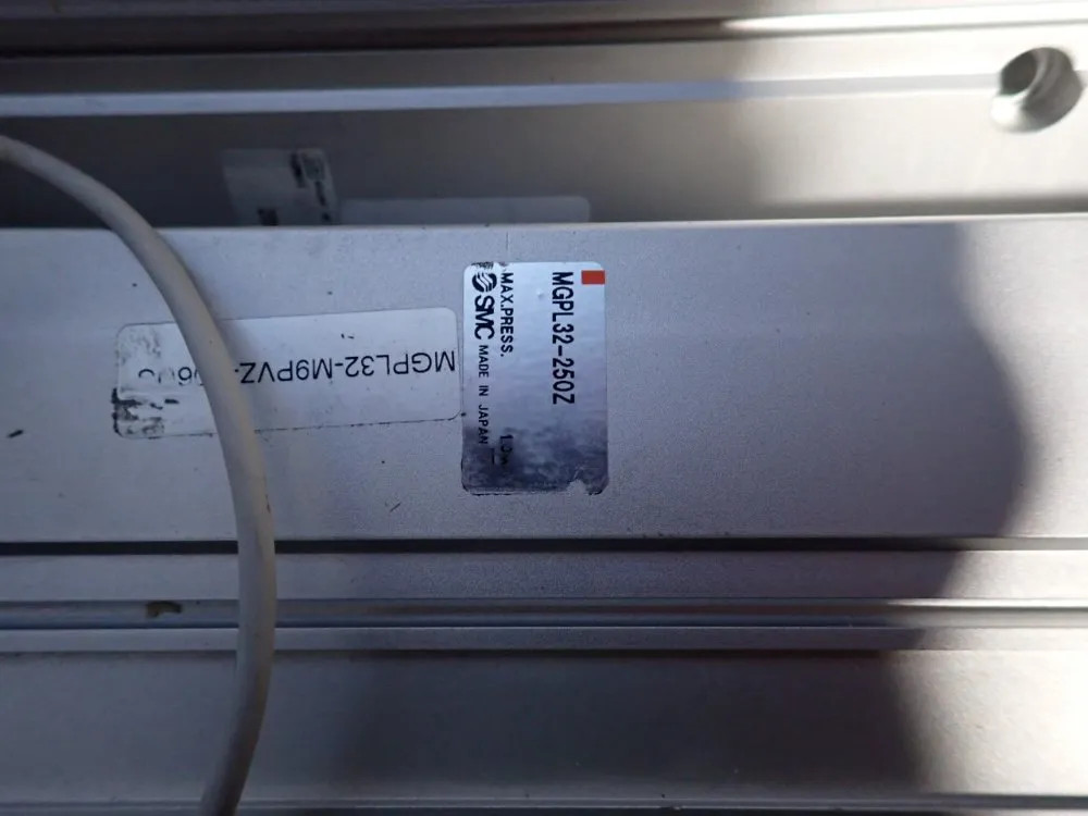 SMC COMPACT GUIDE CYLINDERS 12250240002