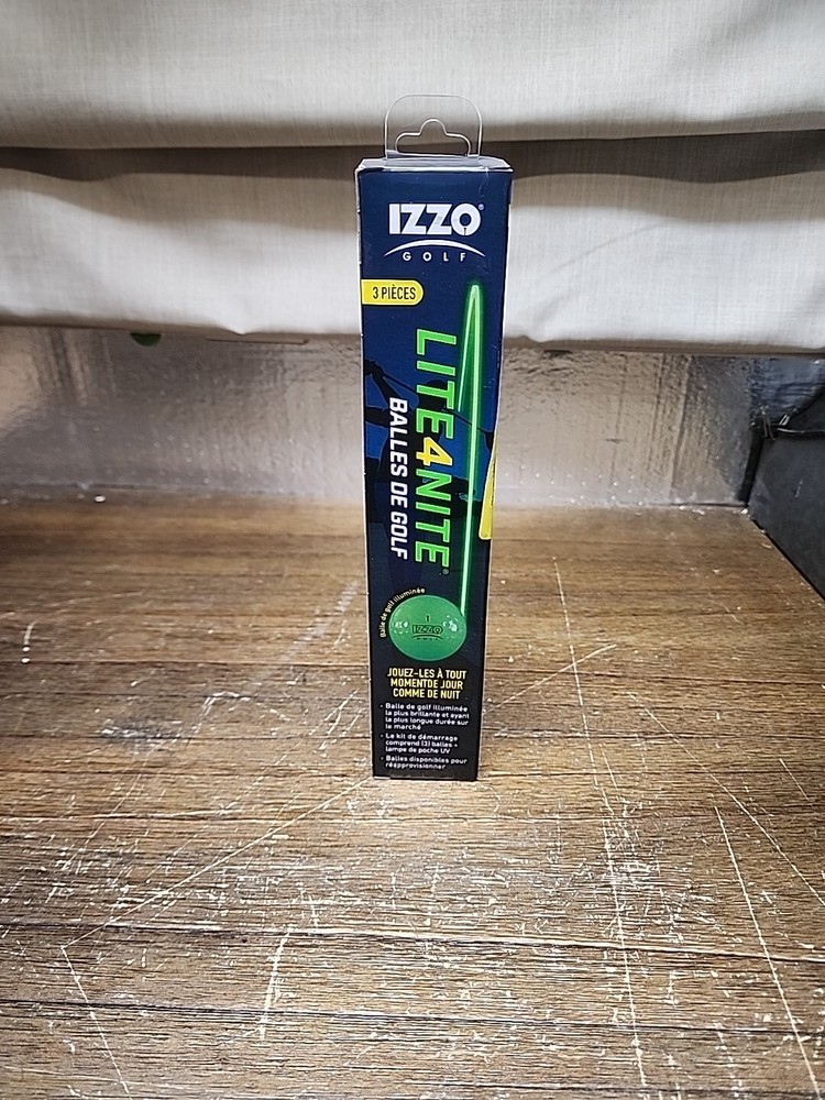 IZZO Golf Lite4Nite Golf Balls. Kit includes UV flashight, 3 golf balls