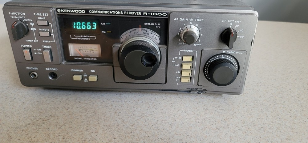 KENWOOD RECEIVER R 1000