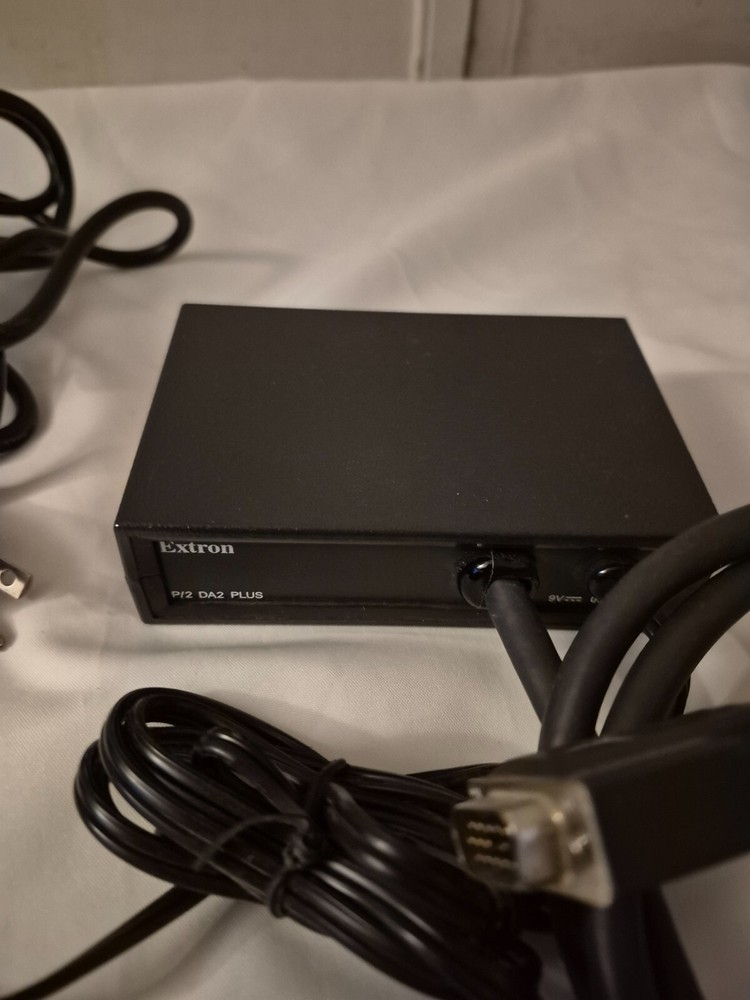 Extron P/2 DA2 Plus -   VGA/ SVGA Distributor Amplifier
