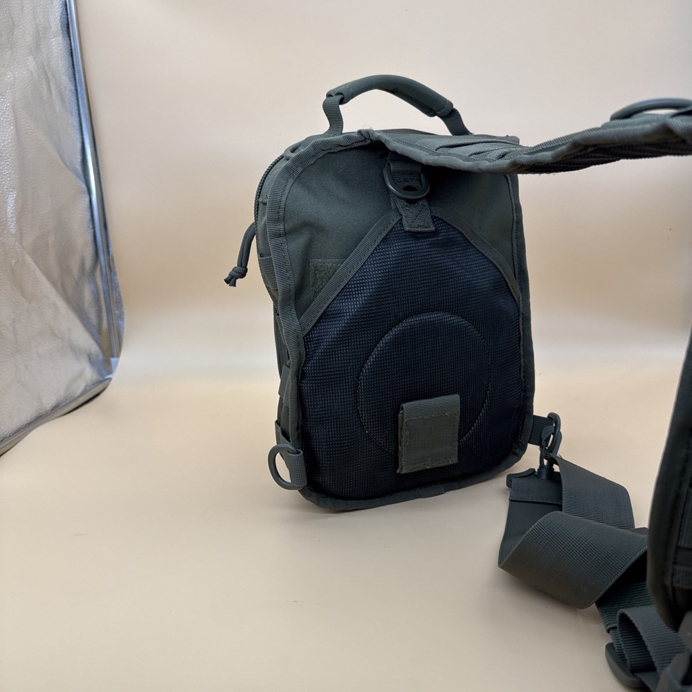 HIGHLAND TACTICAL Eagle Sling Bag - Conceal Carry