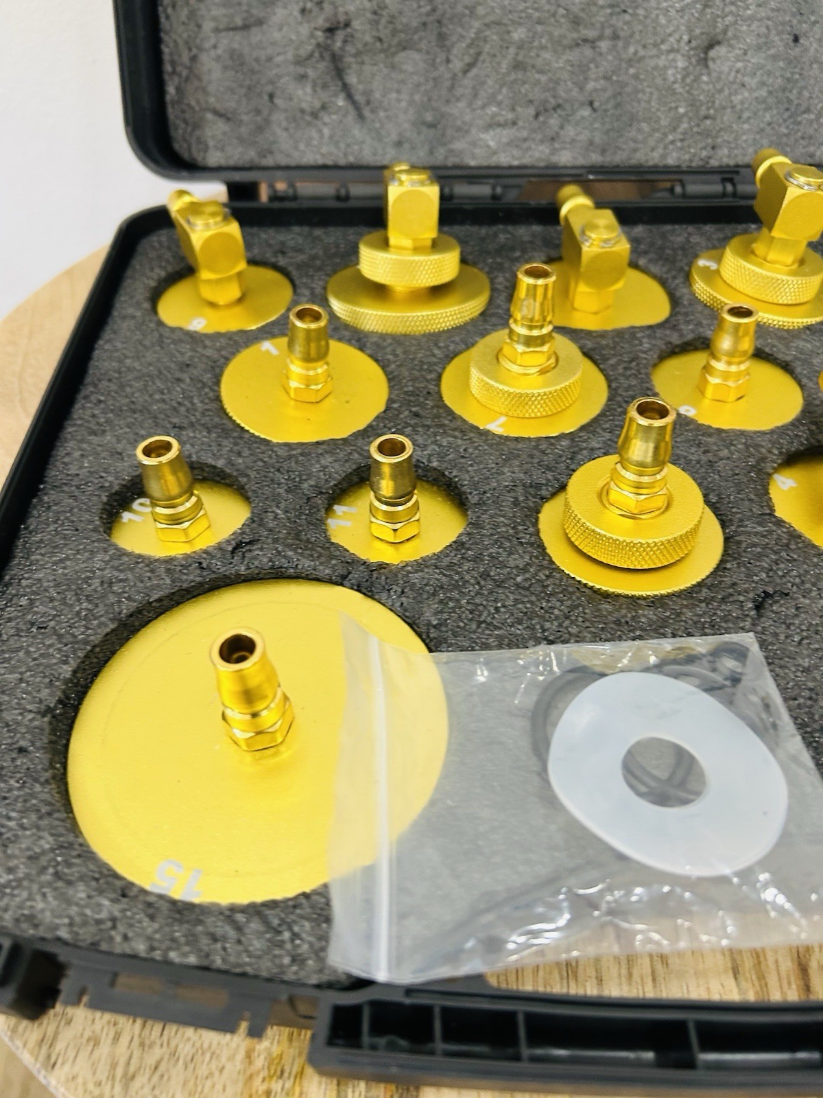 17Pcs Master Cylinder Brake Bleeder Adapter Kit For Brake Fluid Bleeder Machine