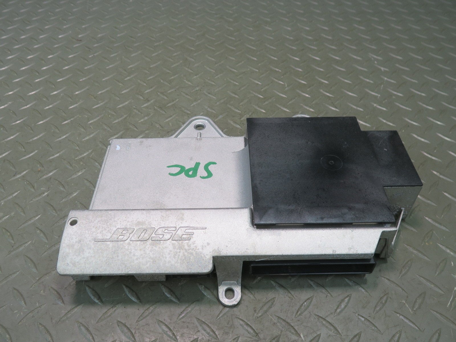 2011-2016 PORSCHE CAYENNE 958 BOSE AUDIO SYSTEM AMPLIFIER AMP 7PP035223AA