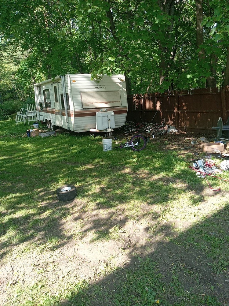 Wilderness Yukon Camper 1988  Fair Condition.