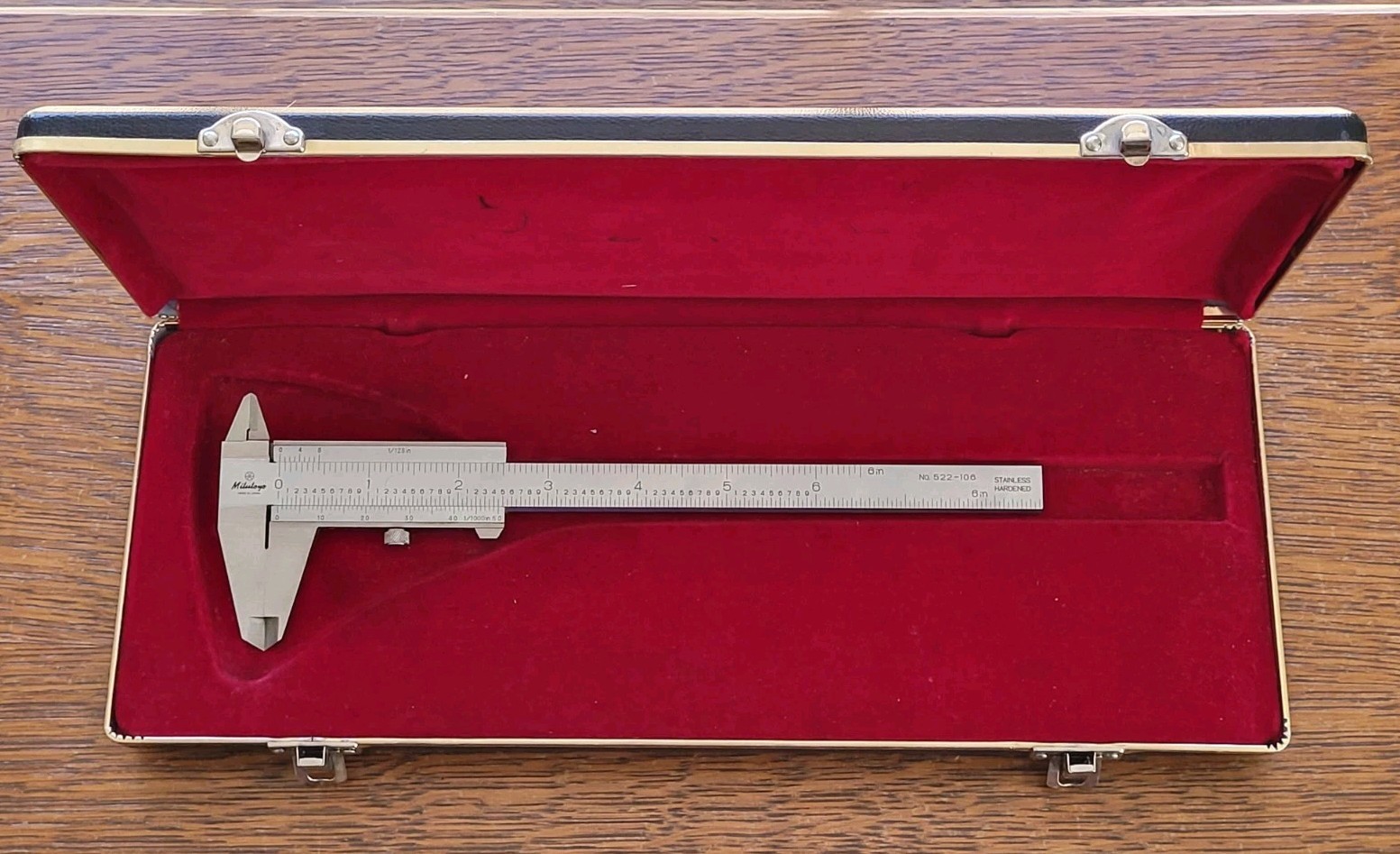 Mitutoyo 522-106 Vernier Caliper 6" Hardened Stainless w/Case Made in Japan