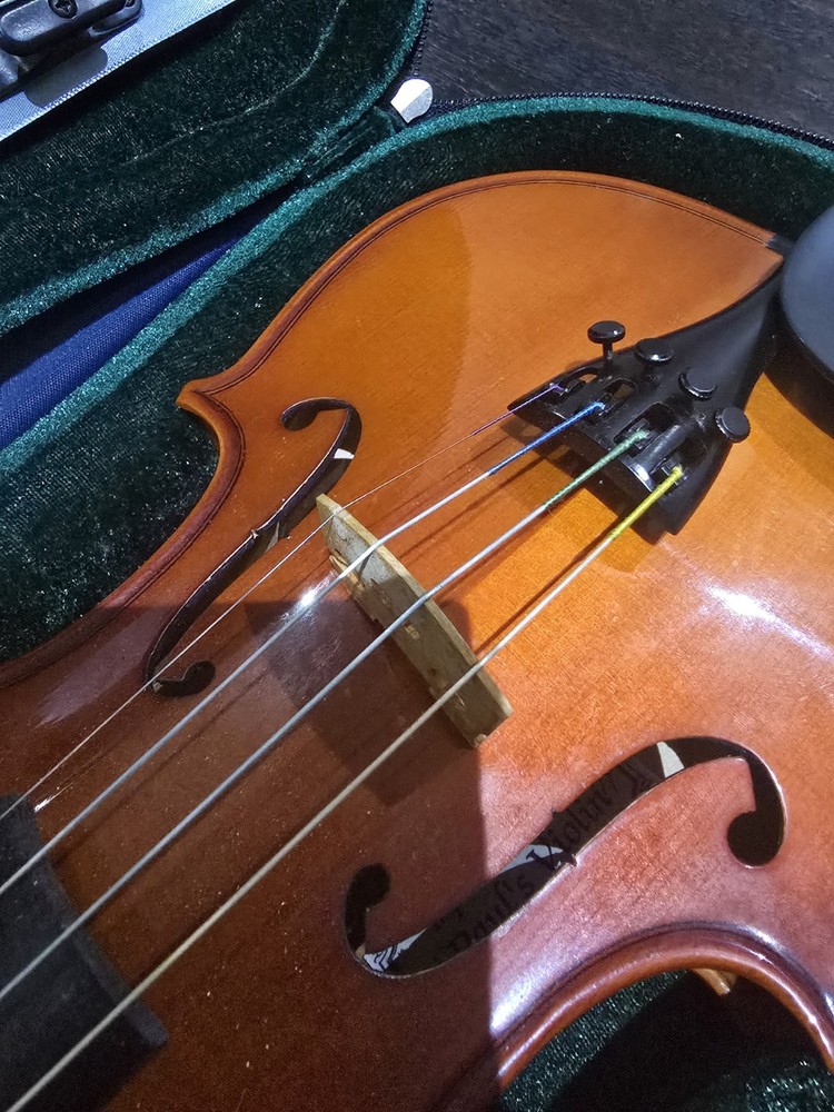 3/4 Violin with Bag Used