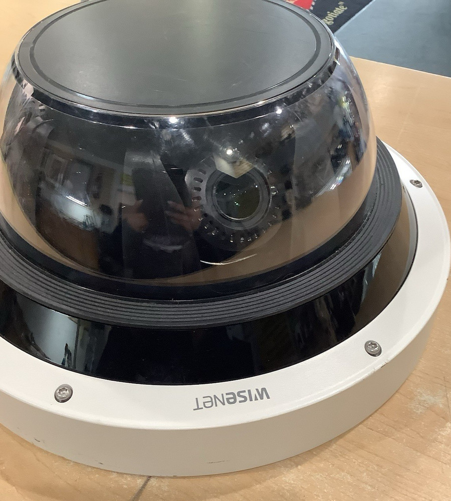 Hanwha Multi Censor/Multi Directional Camera Dome (PNM-9085RQZ) *Pre-Owned*