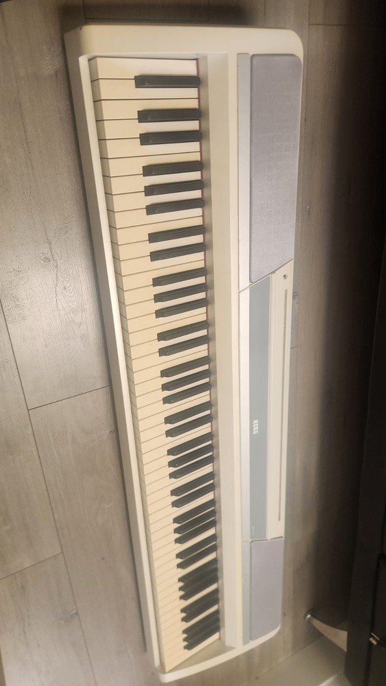 Korg SP-170 Digital Piano Keyboard
