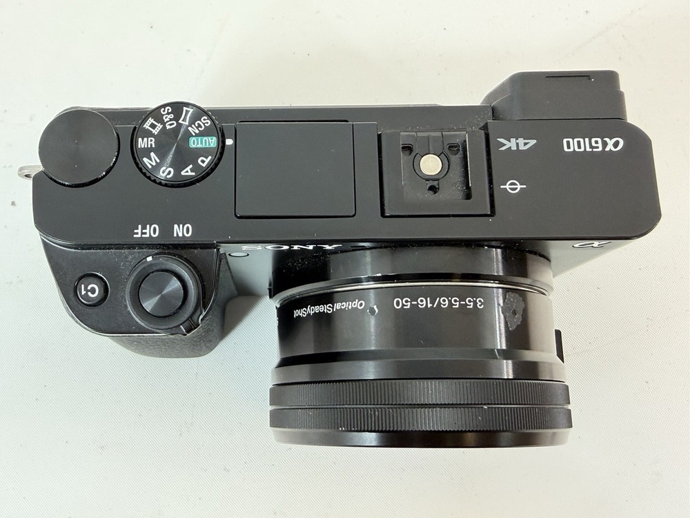 Sony Alpha a6100 Mirrorless Camera - FAST SHIPPING