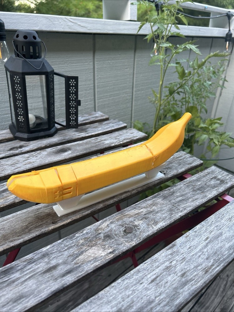 3D Printed Banana Katana with Display Stand