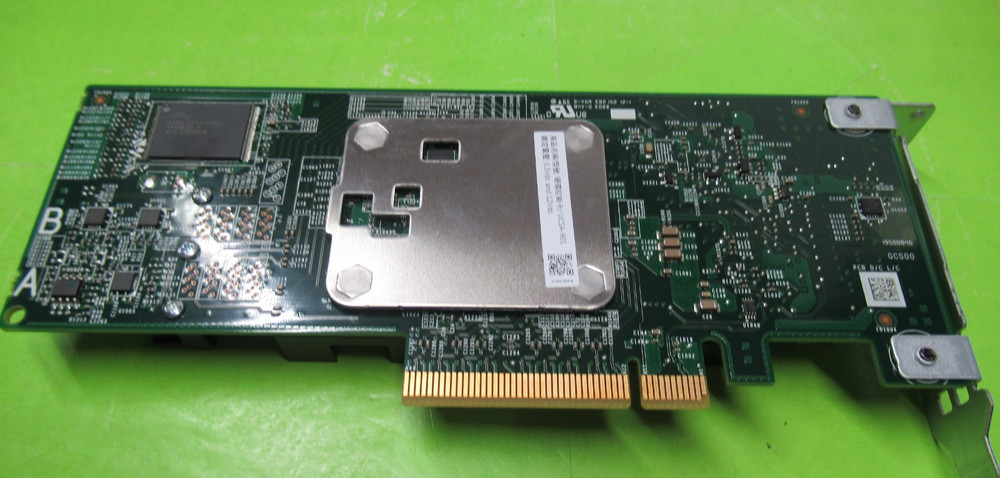 DELL PERC HBA330 12GBPS SAS PCI-E RAID Controller 0J7TNV Low Profile
