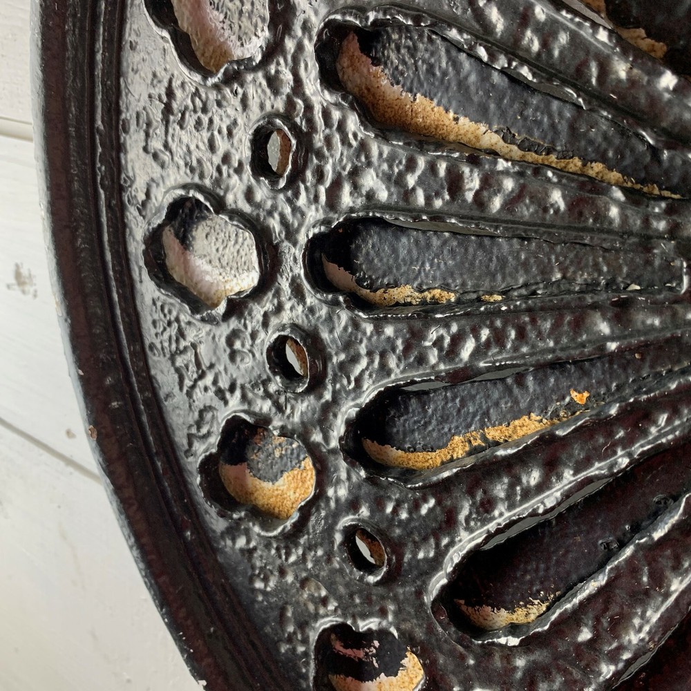 Victorian Decorative Cast Iron Air Vent
