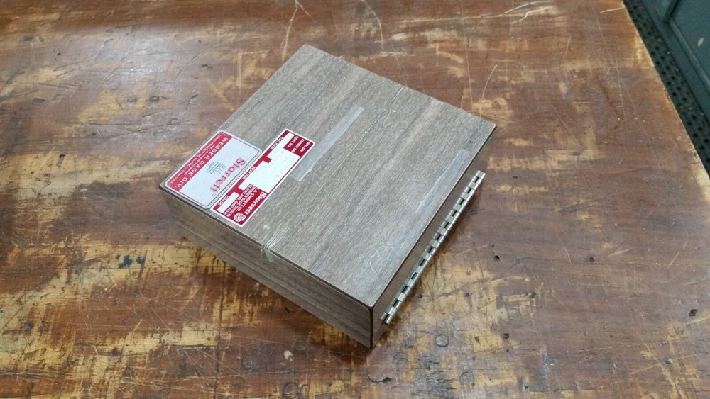 Starrett Webber. Model 8-Side optical polygon mirror. Code CROBLOX.