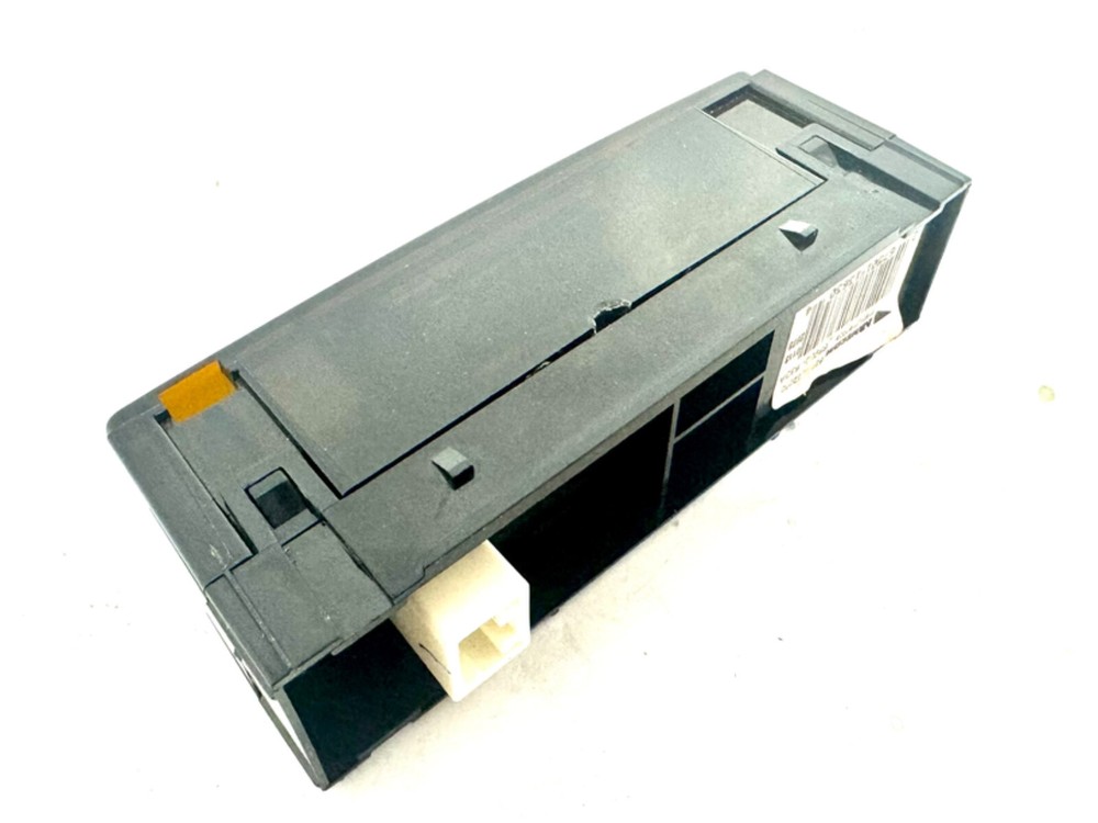 03 04 06 07 08 Toyota Corolla Center Dash Clock Panel Digital OEM Bright