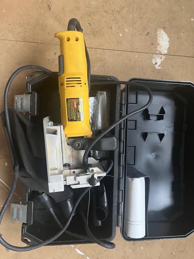 DEWALT DW682 Plate Joiner