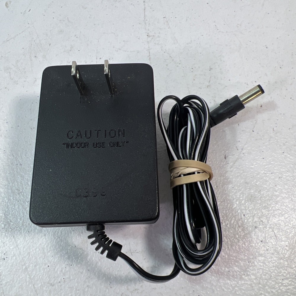 Command Communications Com (CS3500) 4-Ports External Switch